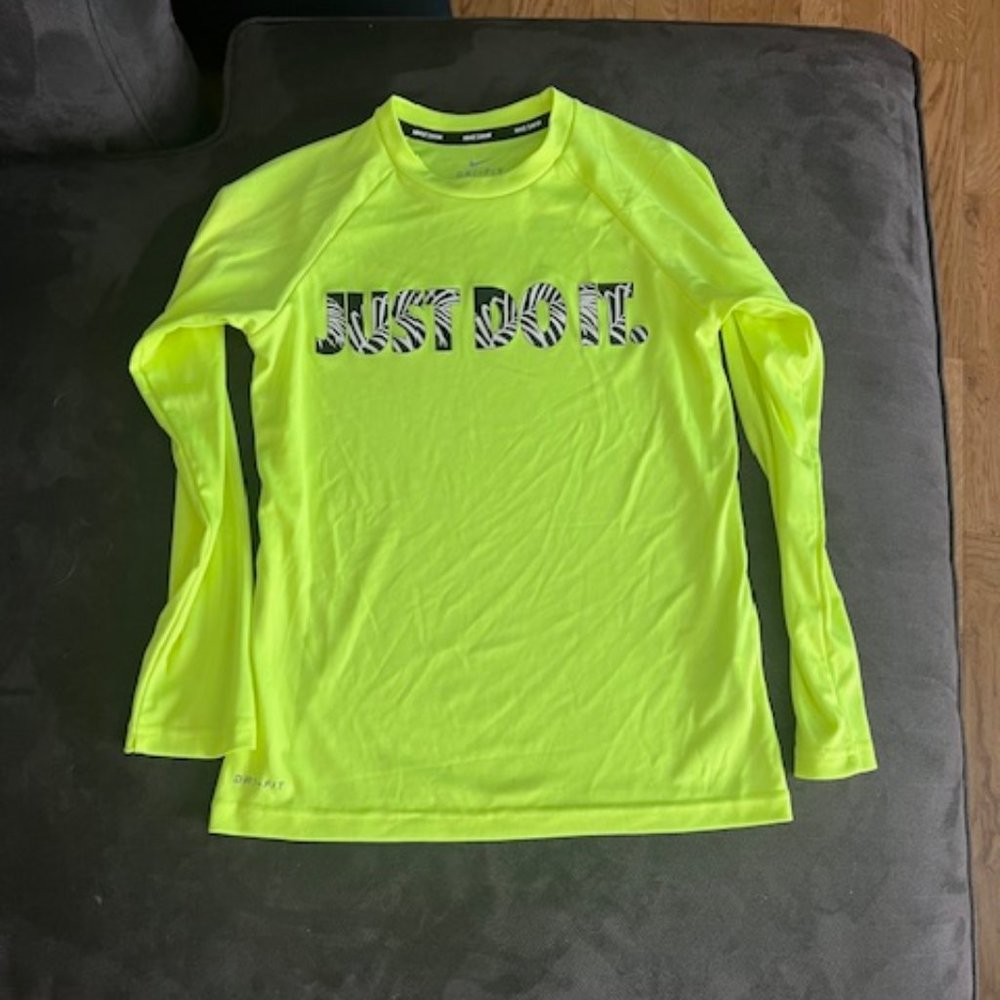 Nike Dry Fit Rash Guard